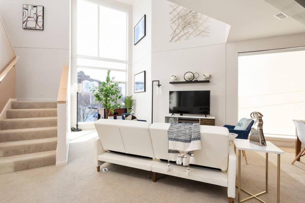 Upscale 3Br Penthouse By Cozysuites 印第安納波利斯 外观 照片