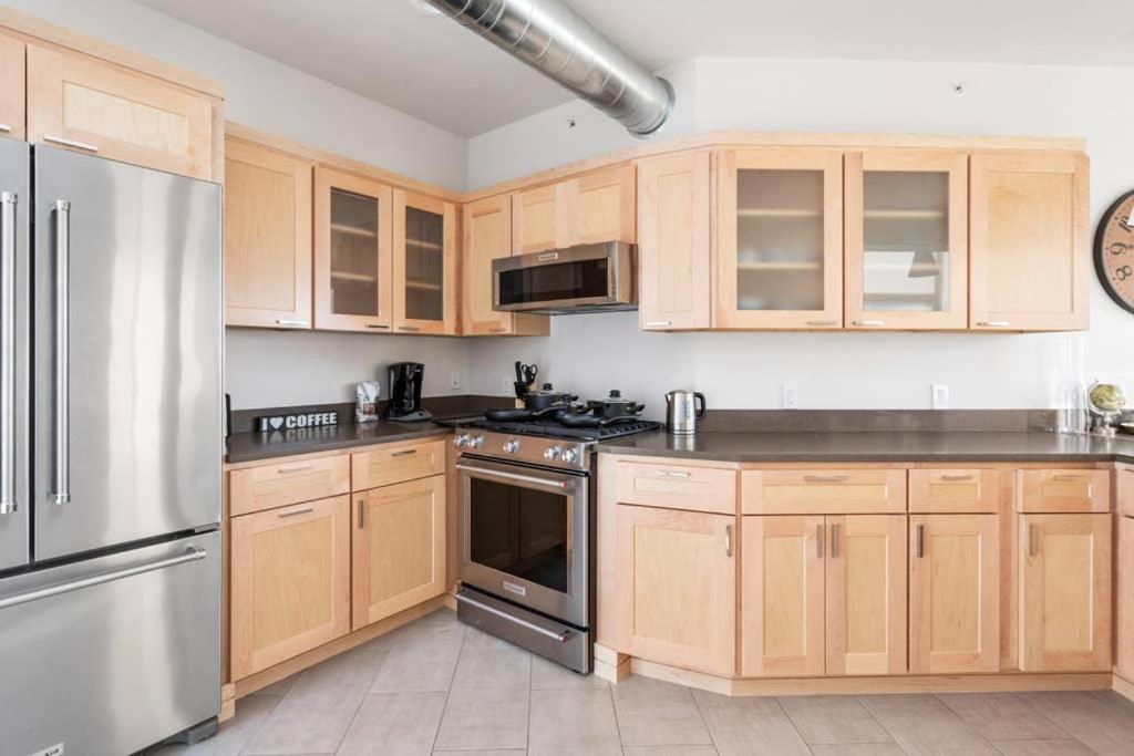 Upscale 3Br Penthouse By Cozysuites 印第安納波利斯 外观 照片